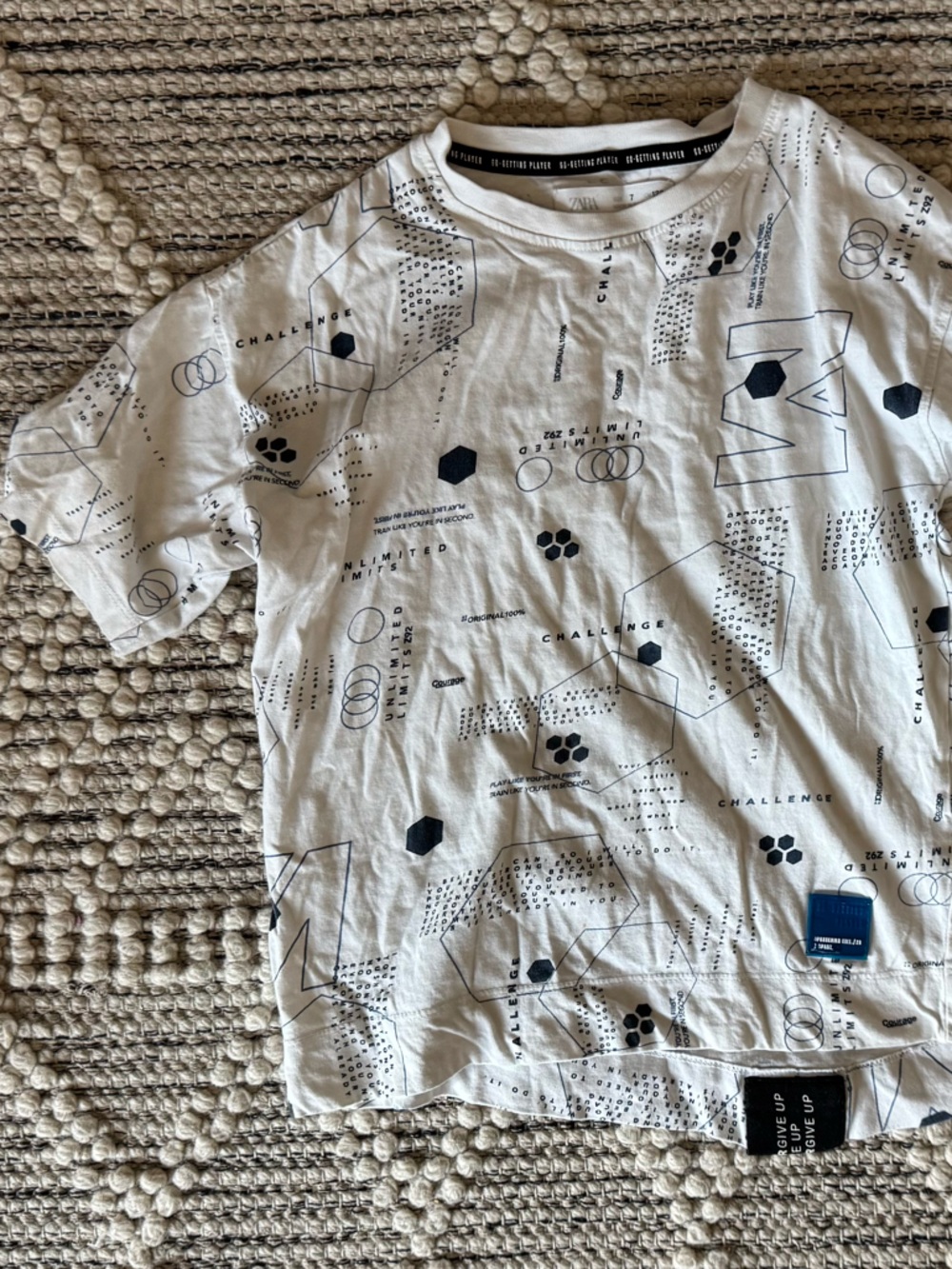 Zara White Short-Sleeve Tee with Black Geometric Print